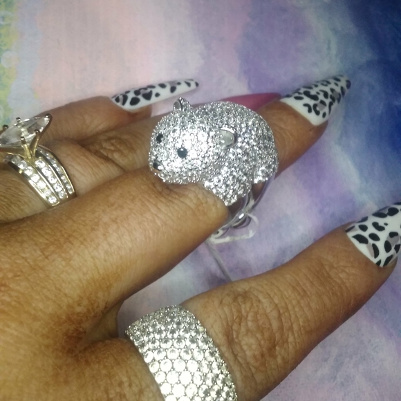 White Zircon Gemstone Encrusted Polar Bear 3-D Ring Victoria Wieck - Picture 14 of 17